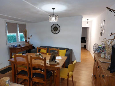 Maison - 197 m² - 7 pièces