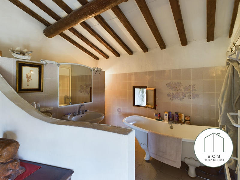 Bastide - 361 m² - 11 pièces