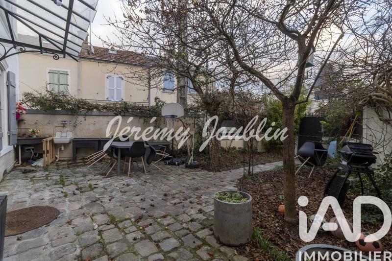 Maison de ville - 120 m² - 7 pièces