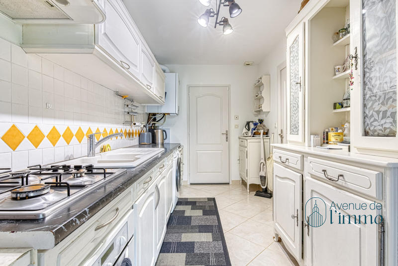 Maison traditionnelle - 186 m² - 6 pièces