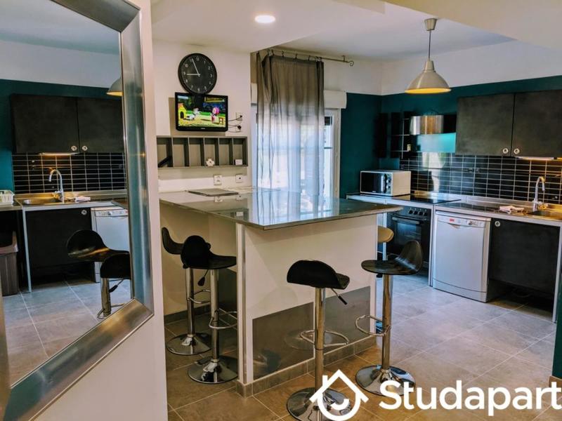 Chambre - 15 m² - 1 pièce