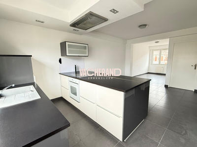 Appartement - 55 m² - 4 pièces