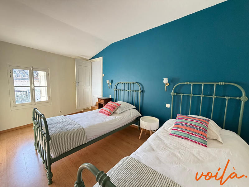 Immeuble - 110 m² - 6 pièces