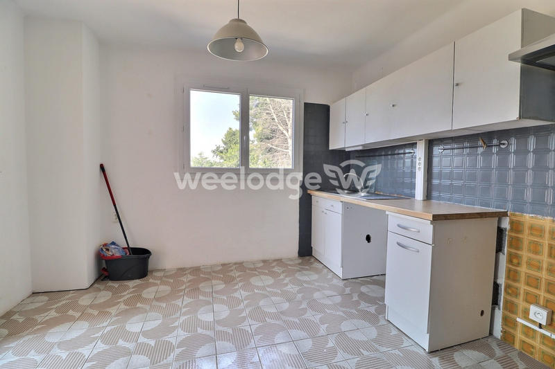 Maison traditionnelle - 174 m² - 7 pièces