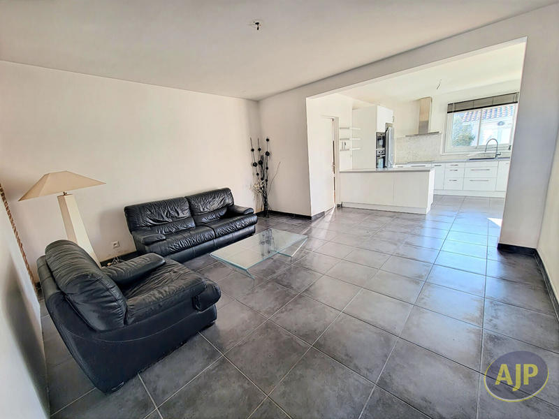 Maison - 114 m² - 4 pièces