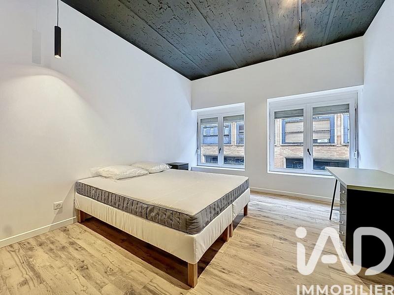 Loft - 182 m² - 6 pièces