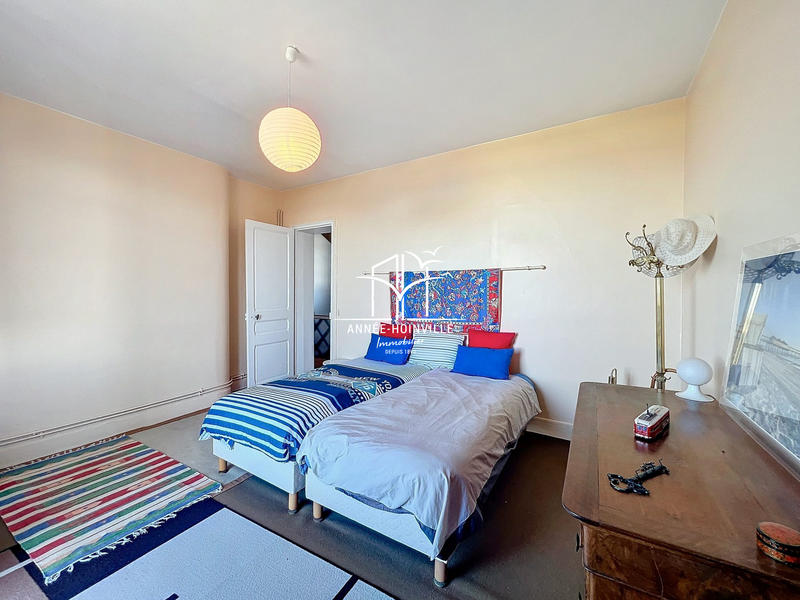 Appartement - 97 m² - 4 pièces