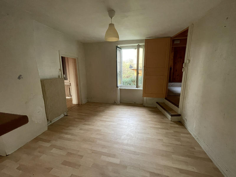 Maison - 130 m² - 8 pièces