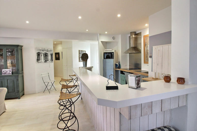 Appartement - 150 m² - 6 pièces