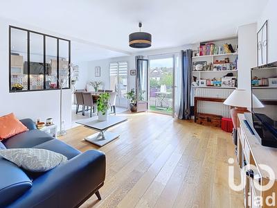 Appartement - 102 m² - 5 pièces