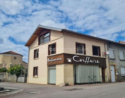 Immeuble - 111 m² - 4 pièces