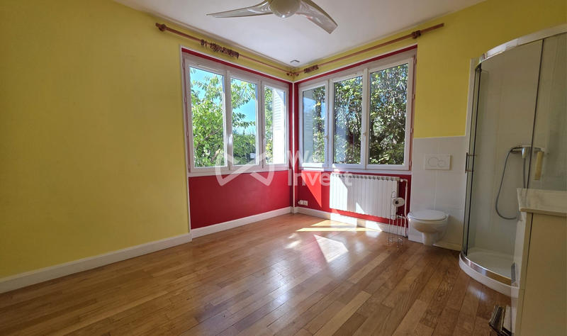 Villa - 111 m² - 5 pièces