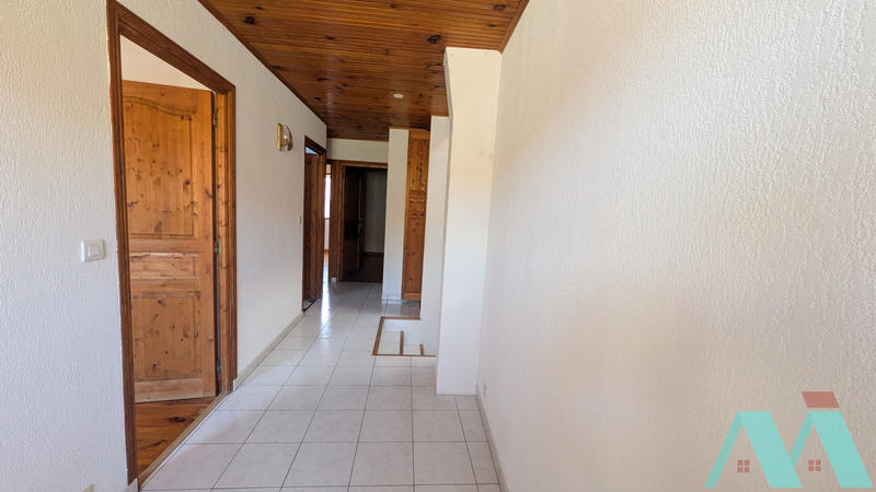 Maison - 142 m² - 7 pièces