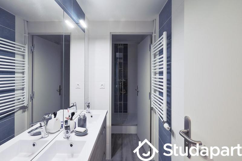 Chambre - 11 m² - 1 pièce