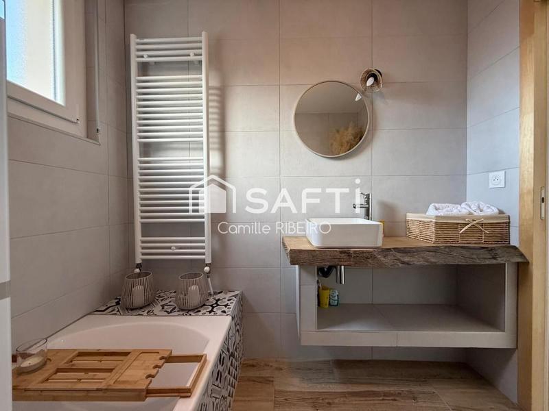 Maison - 95 m² - 4 pièces