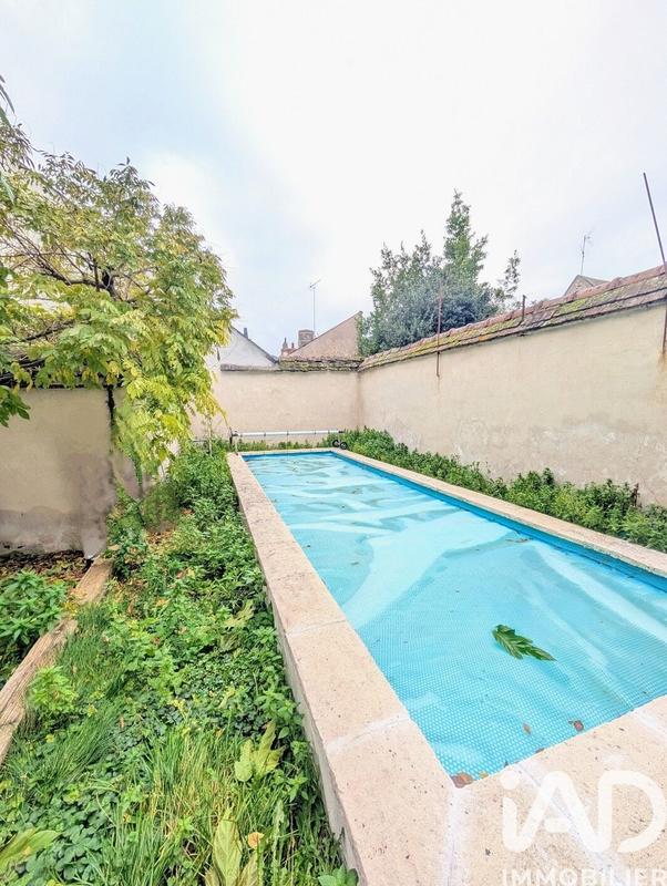 Maison - 182 m² - 6 pièces