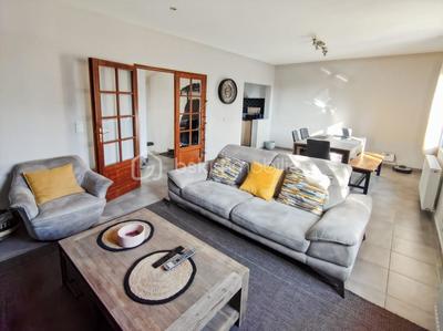 Pavillon - 100 m² - 5 pièces