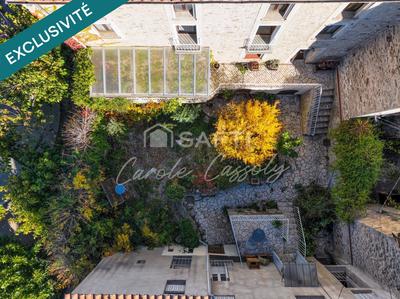 Maison de village - 233 m² - 9 pièces