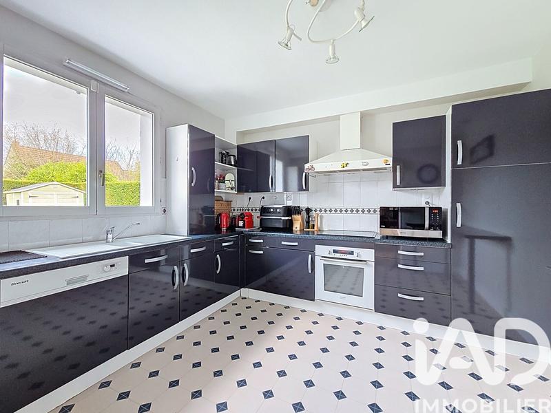 Maison - 172 m² - 8 pièces