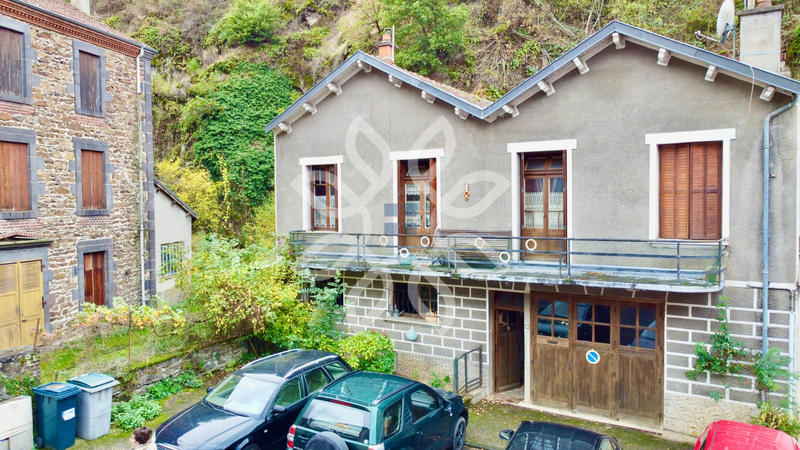 Maison de village - 100 m² - 5 pièces