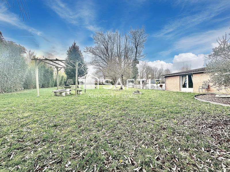 Maison - 160 m² - 8 pièces