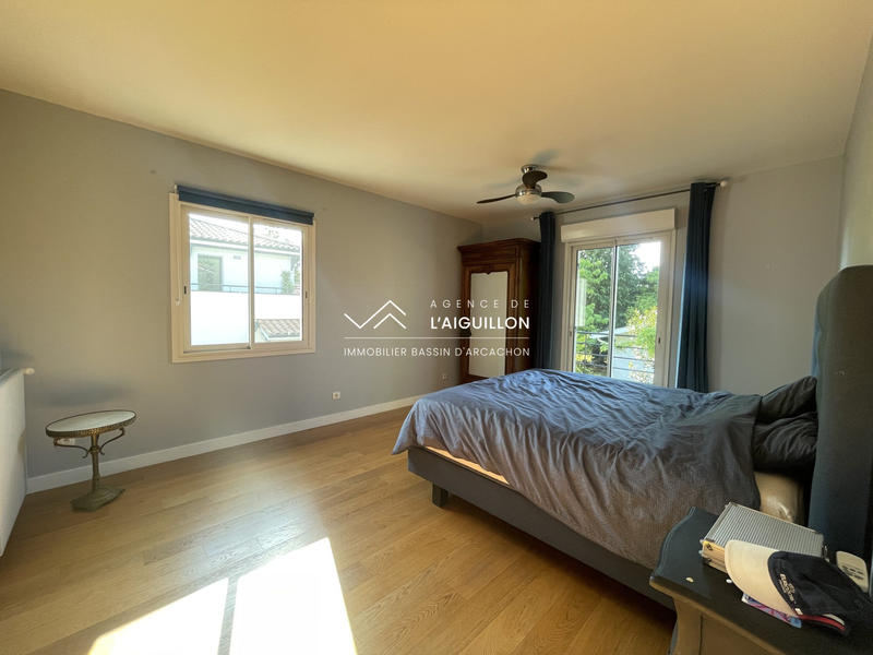 Maison - 200 m² - 7 pièces