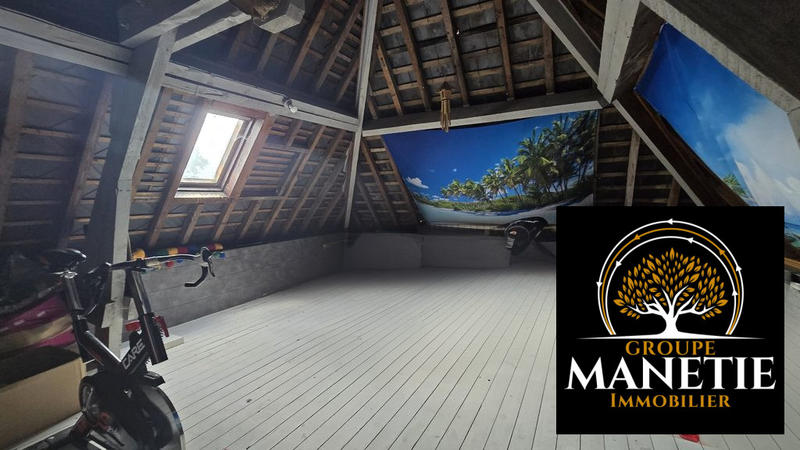 Maison - 177 m² - 5 pièces