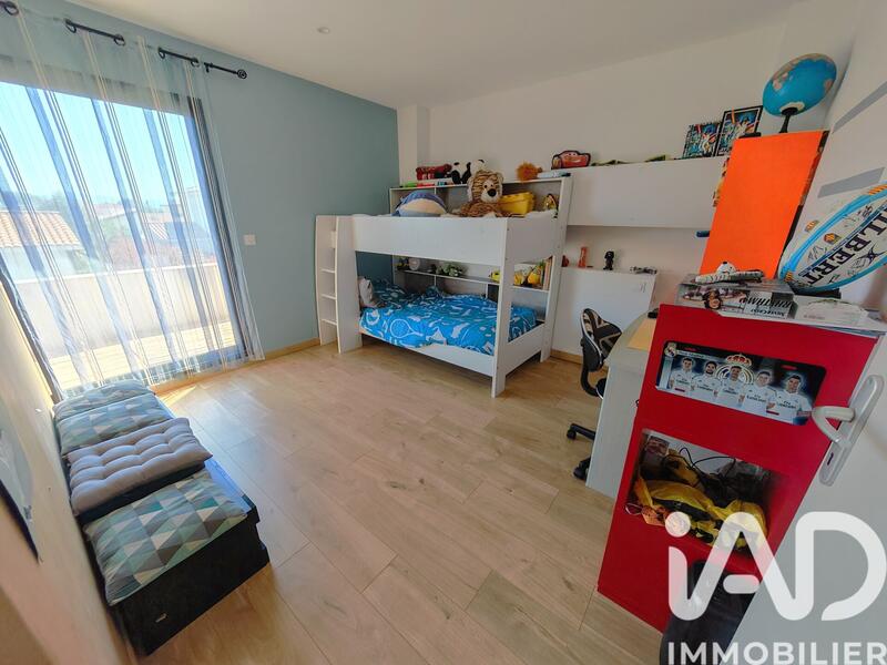 Maison - 142 m² - 6 pièces