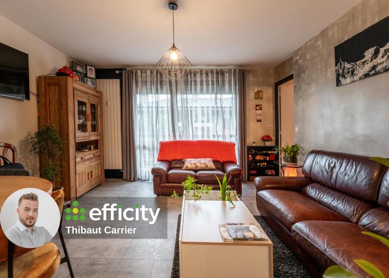 Appartement - 93 m² - 5 pièces