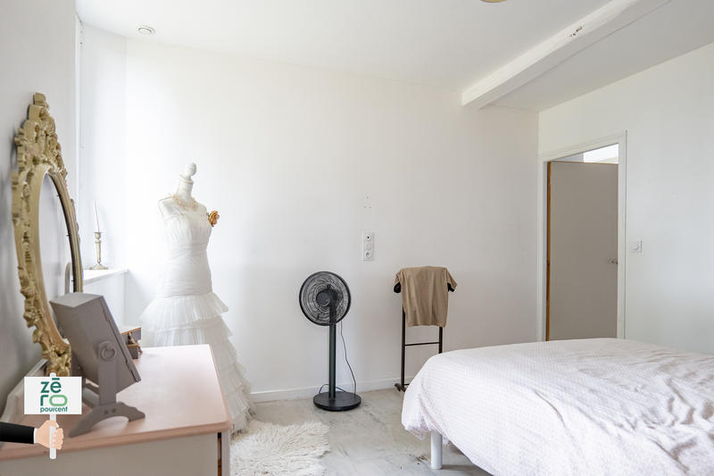 Maison - 281 m² - 8 pièces