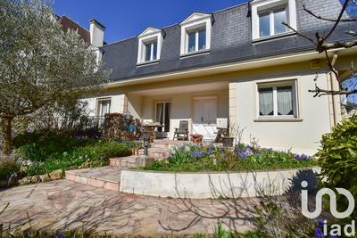 Maison - 160 m² - 5 pièces