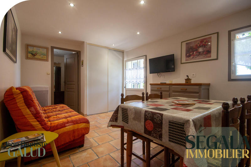 Maison - 173 m² - 6 pièces