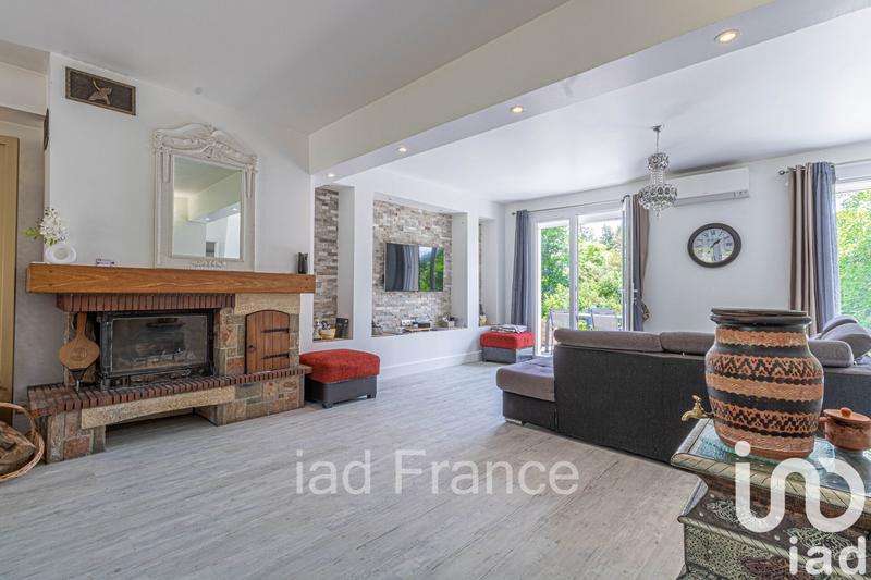 Maison - 140 m² - 6 pièces