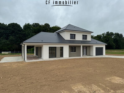 Maison - 150 m² - 5 pièces