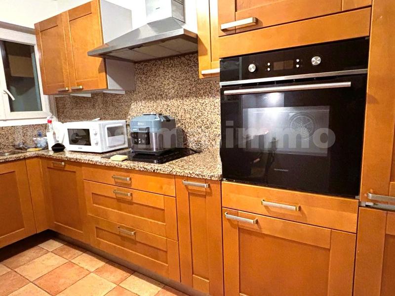 Appartement - 60 m² - 4 pièces