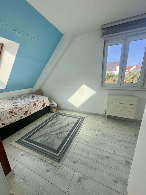 Maison - 74 m² - 4 pièces