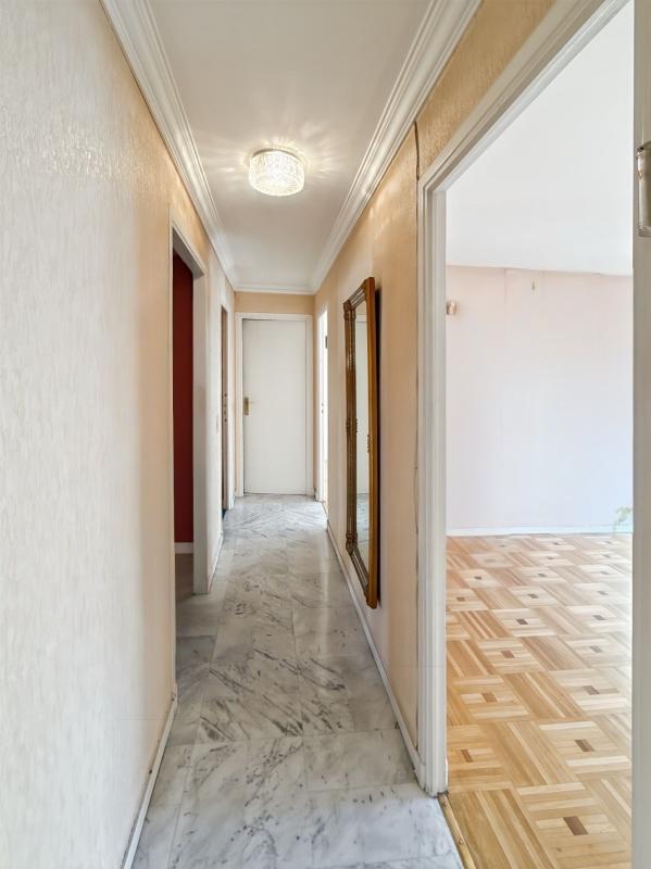 Appartement - 85 m² - 4 pièces