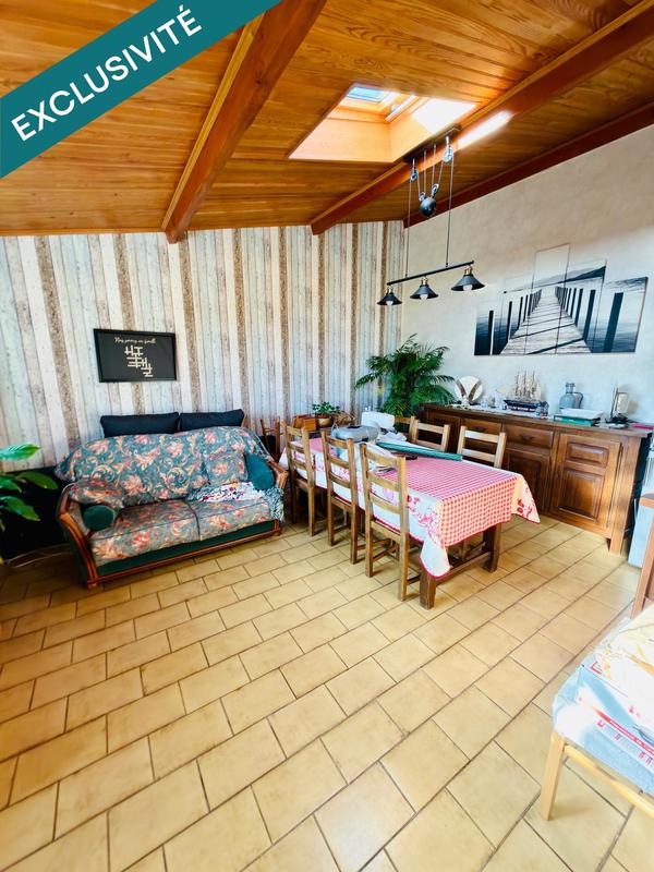 Maison - 196 m² - 7 pièces