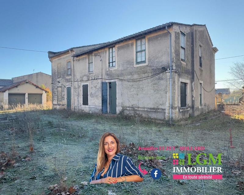 Maison - 300 m² - 11 pièces