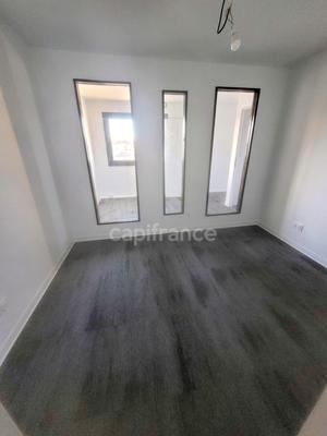 Bureau - 152 m² - 8 pièces