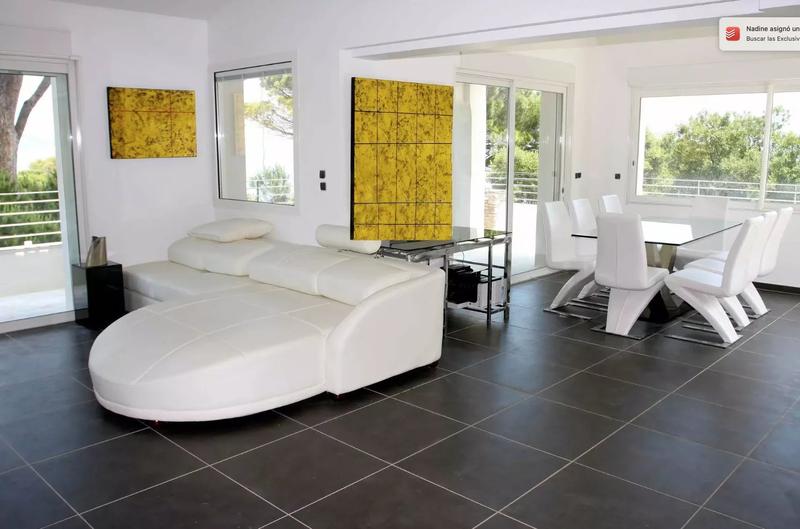 Maison - 172 m² - 10 pièces