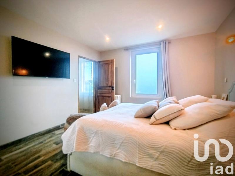 Maison de campagne - 180 m² - 7 pièces