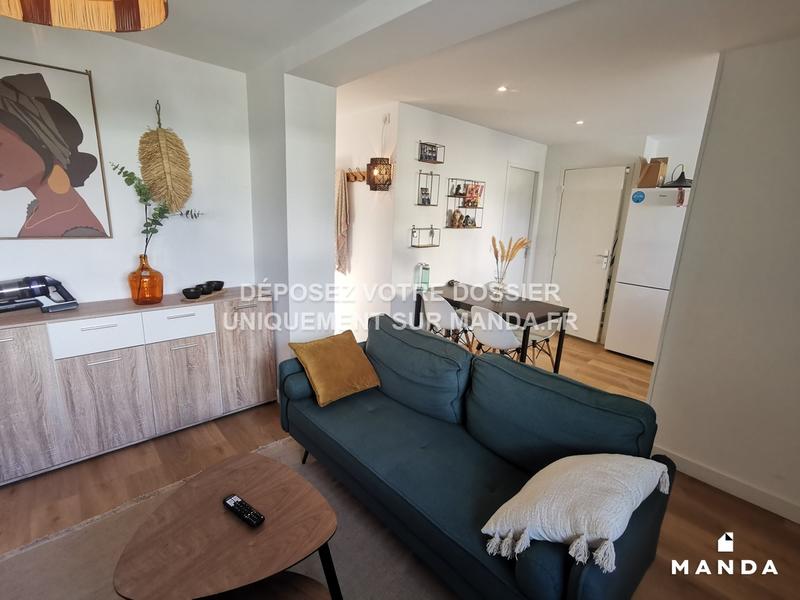 Chambre - 11 m² - 4 pièces