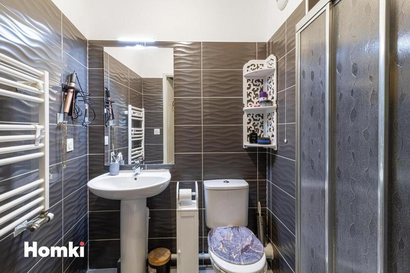 Appartement - 80 m² - 4 pièces