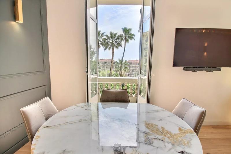 Appartement - 80 m² - 3 pièces