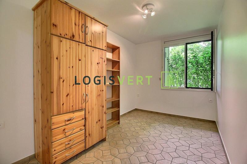 Maison - 205 m² - 10 pièces