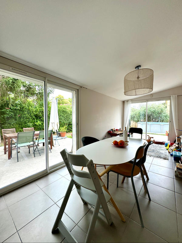 Maison - 162 m² - 5 pièces