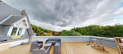 Appartement ancien - 104 m² - 4 pièces