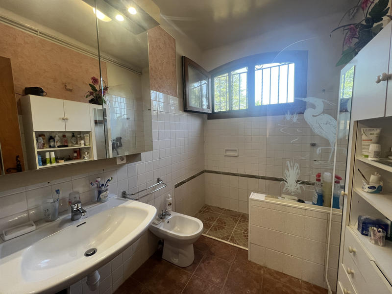 Maison - 276 m² - 9 pièces