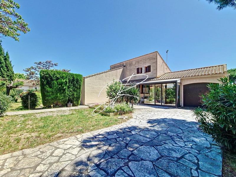 Maison - 139 m² - 5 pièces